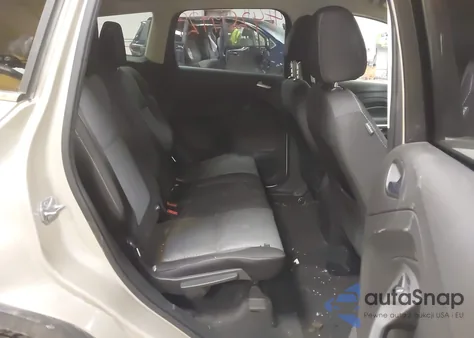 2017 Ford Escape Se z USA, uszkodzony, nr VIN 1FMCU9G93HUB64238